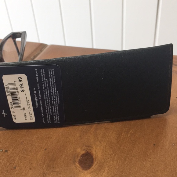 Foster Grant premium +2.50 reading glasses - Picture 8 of 12